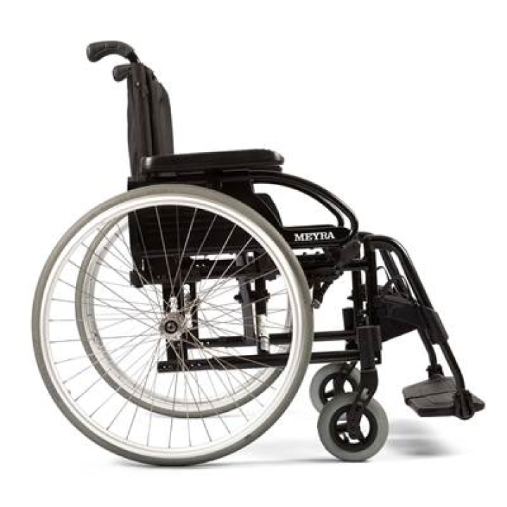 Αναπηρικο Αμαξιδιο Custom Made Ελαφρου τυπου Avanti