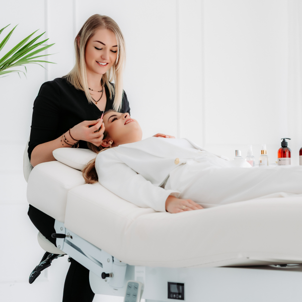 Ηλεκτρικo κρεβατι Αισθητικης Spa Θερμαινομενο Πολυτελες Habys Eterna Gentle Flex ρυθμιζομενου υψους 62 - 87cm με 4 μοτερ Λευκο